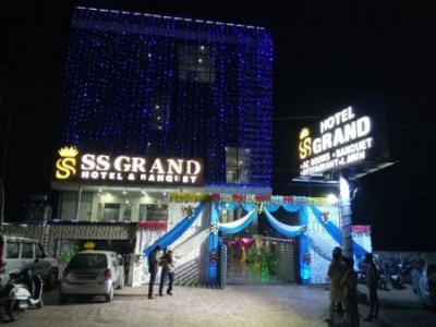 Hotel SS Grand Lucknow