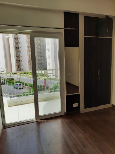 The Grand Ajnara Heritage 2bhk+1 in Noida-8