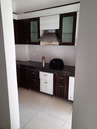 The Grand Ajnara Heritage 2bhk+1 in Noida-6